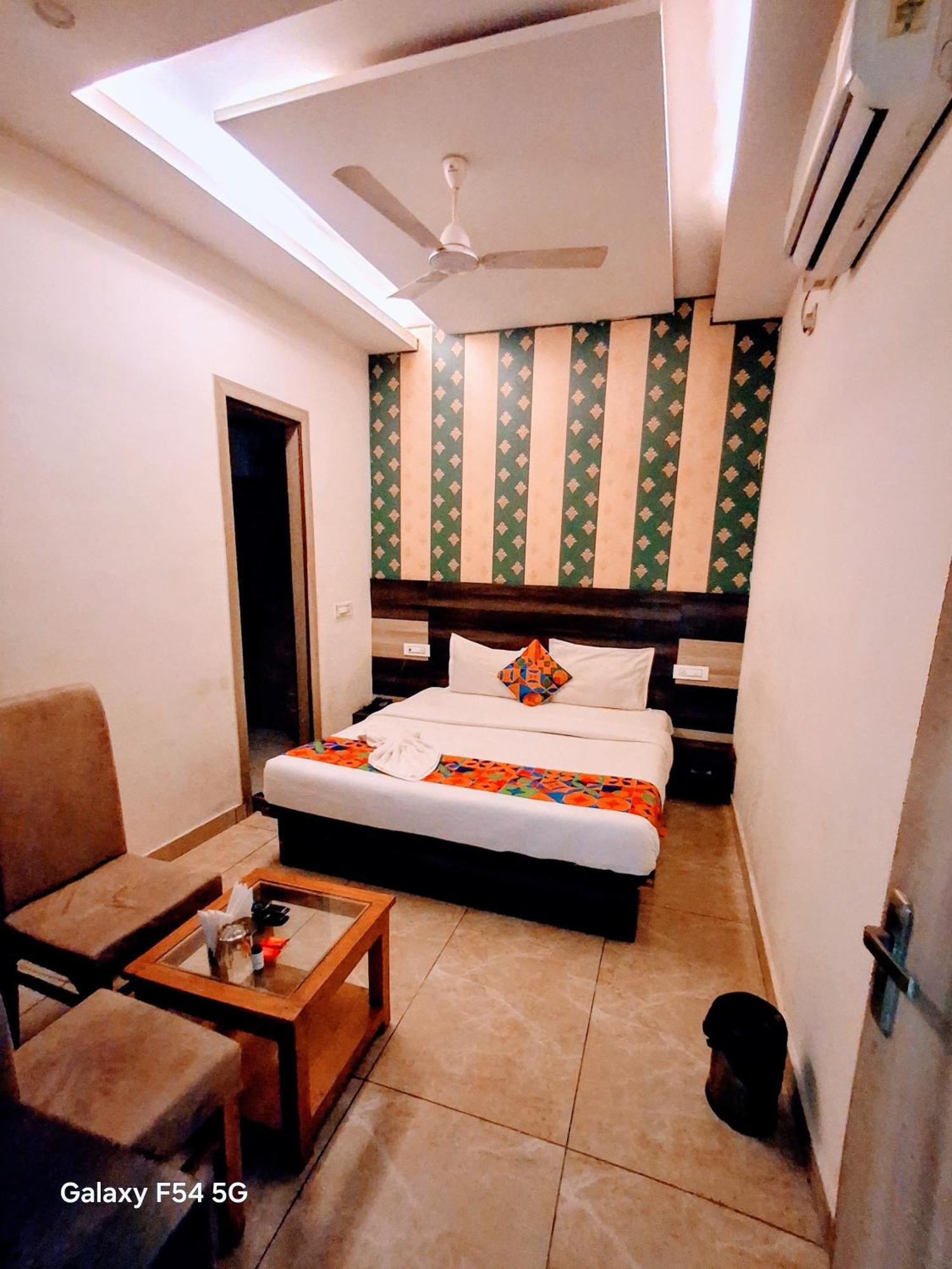 Hotel Welcome Residency Zirakpur Ngoại thất bức ảnh